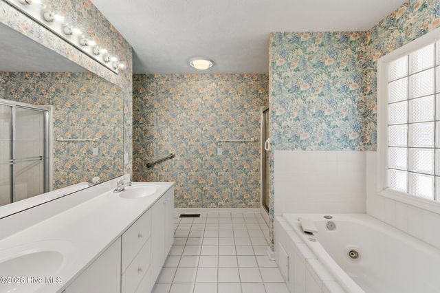140 Pintail Lane, Rocky Point, NC 28457