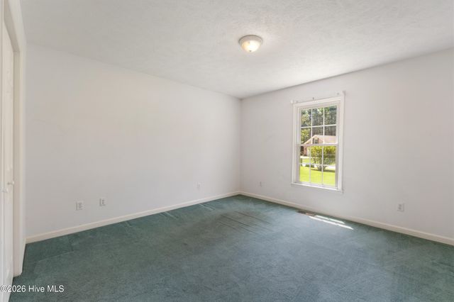 140 Pintail Lane, Rocky Point, NC 28457