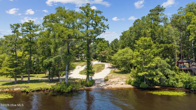 140 Pintail Lane, Rocky Point, NC 28457