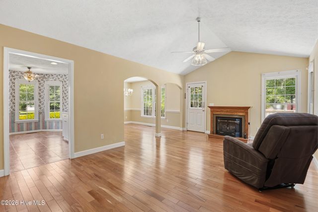 140 Pintail Lane, Rocky Point, NC 28457