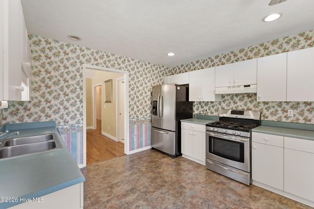 140 Pintail Lane, Rocky Point, NC 28457