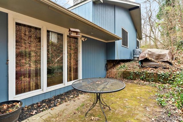 24 Smalling Court, Belleville, IL 62223