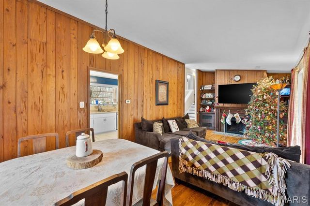 24 Smalling Court, Belleville, IL 62223