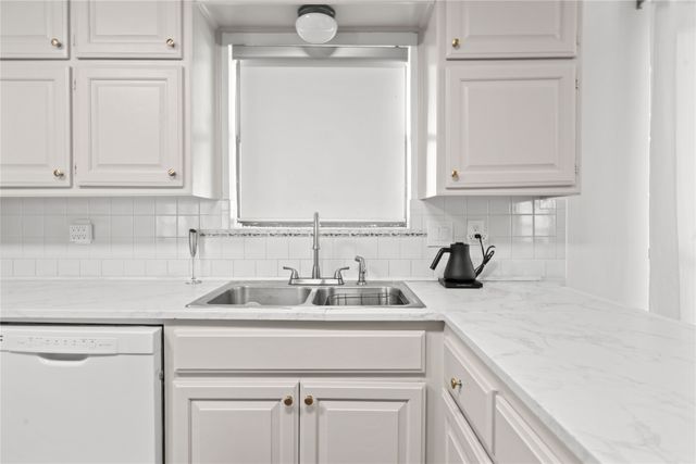 3506 Ruidoso Drive, Arlington, TX 76017