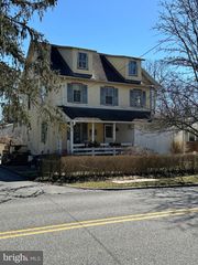 317 S DEVON AVE, Wayne, PA 19087