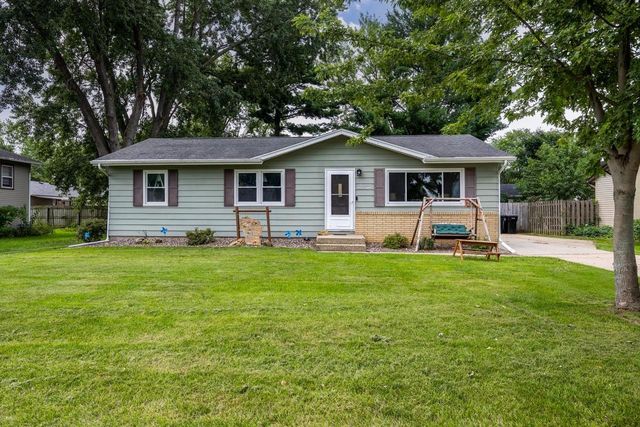 1748 Windsor Court, Beloit, WI 53511