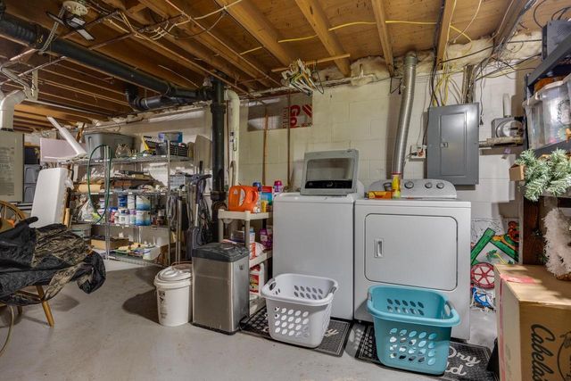 1748 Windsor Court, Beloit, WI 53511