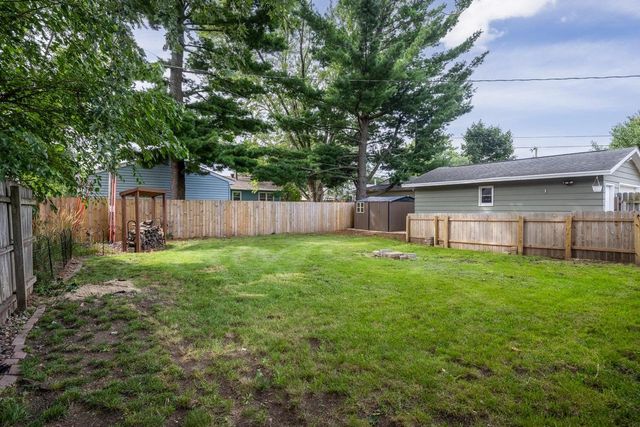 1748 Windsor Court, Beloit, WI 53511