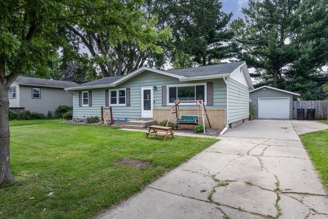 1748 Windsor Court, Beloit, WI 53511