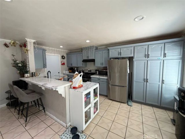 1434 N San Diego, Ontario, CA 91764