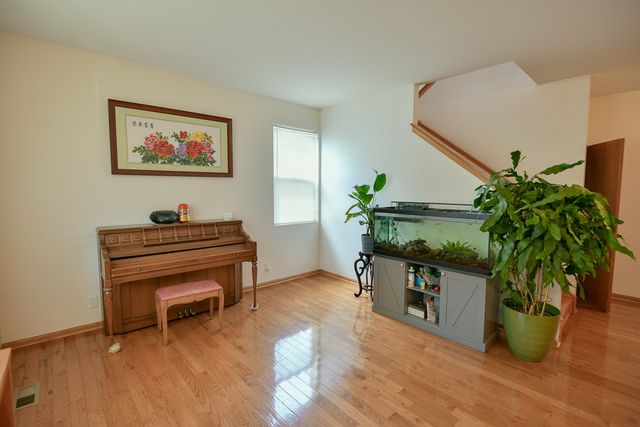 6112 115th Avenue, Kenosha, WI 53142