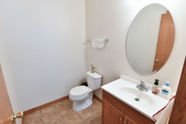 6112 115th Avenue, Kenosha, WI 53142
