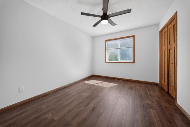 1088 161st Lane NW, Andover, MN 55304