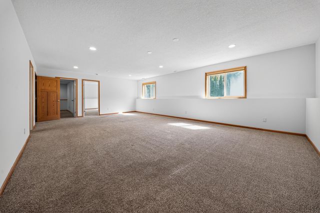 1088 161st Lane NW, Andover, MN 55304