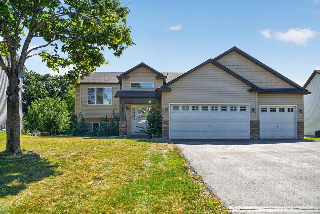 1088 161st Lane NW, Andover, MN 55304 — exterior