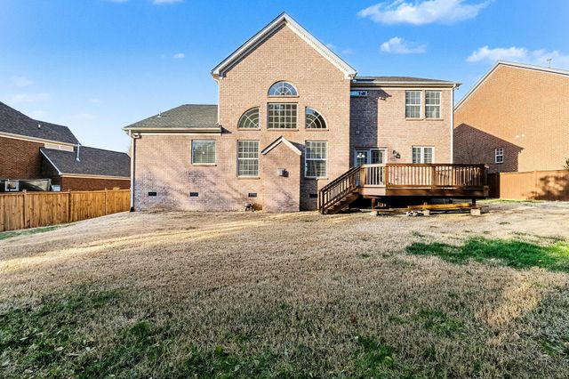 8816 Caswick Ct, Nolensville, TN 37135