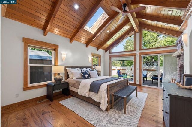 2216 Blackstone Dr, Walnut Creek, CA 94598