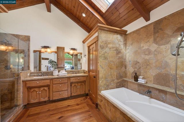 2216 Blackstone Dr, Walnut Creek, CA 94598