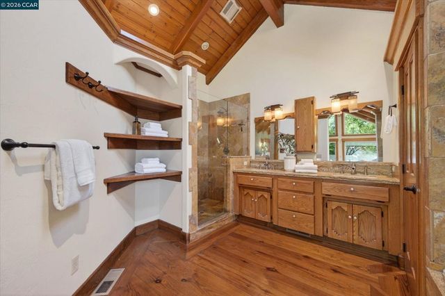 2216 Blackstone Dr, Walnut Creek, CA 94598