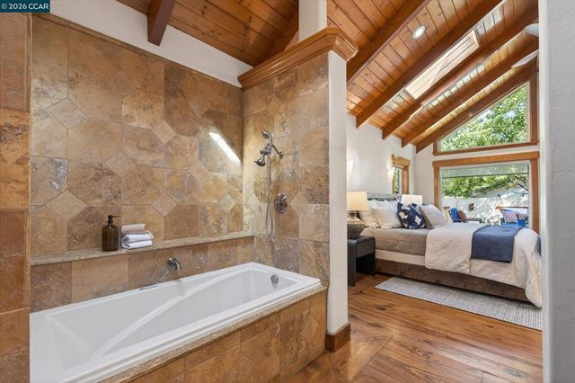2216 Blackstone Dr, Walnut Creek, CA 94598
