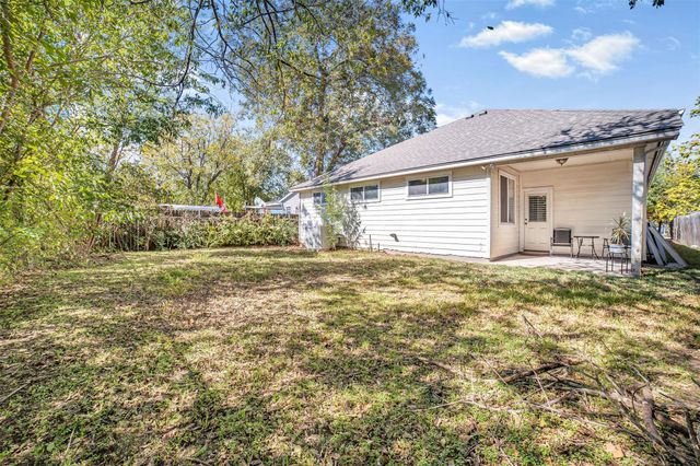 409 E Austin Ave, Round Rock, TX 78664