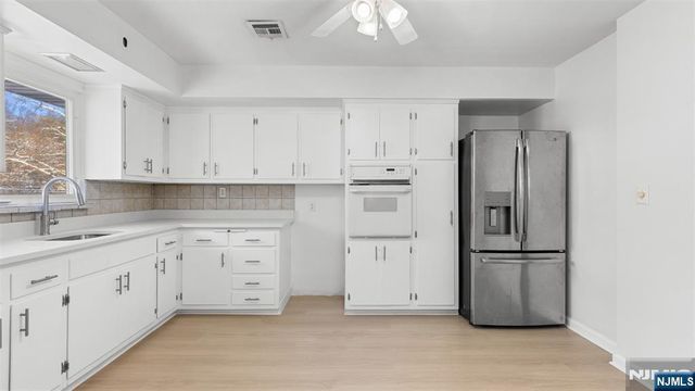 767 Clark Avenue 2, Ridgefield, NJ 07657