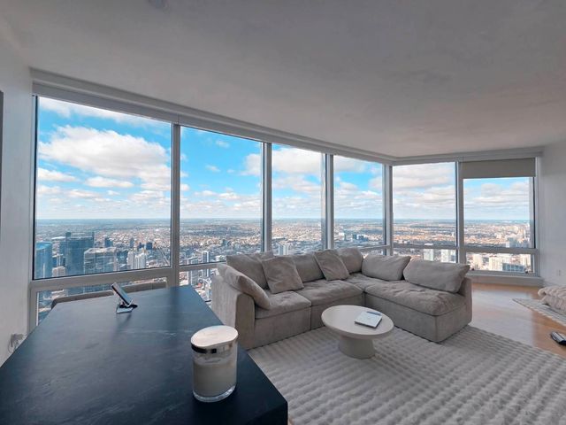 401 N Wabash Avenue 79C, Chicago, IL 60611