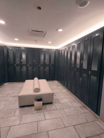 401 N Wabash Avenue 79C, Chicago, IL 60611