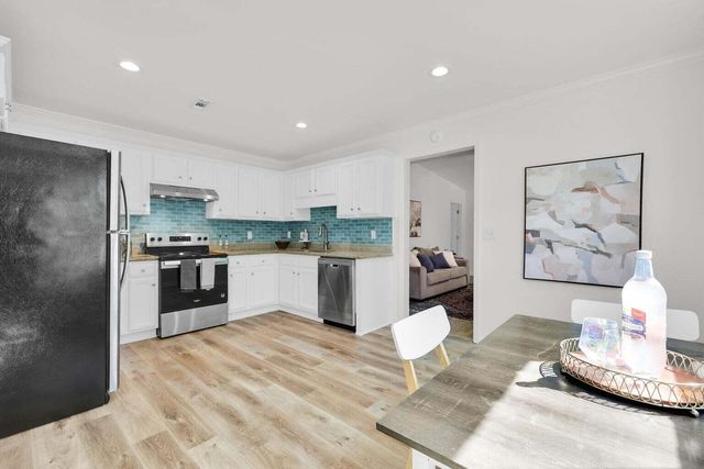 233 N Pandora Drive, Goose Creek, SC 29445