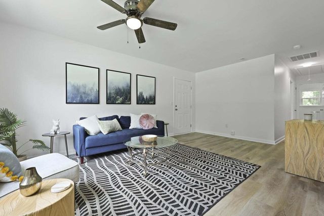 233 N Pandora Drive, Goose Creek, SC 29445