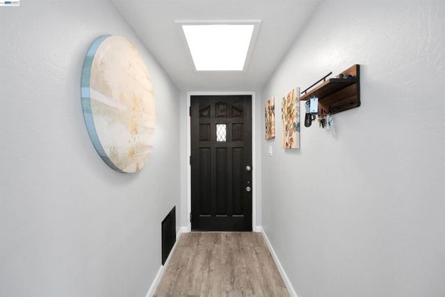 1727 Southgate St, Hayward, CA 94545