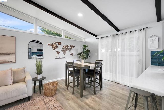 1727 Southgate St, Hayward, CA 94545
