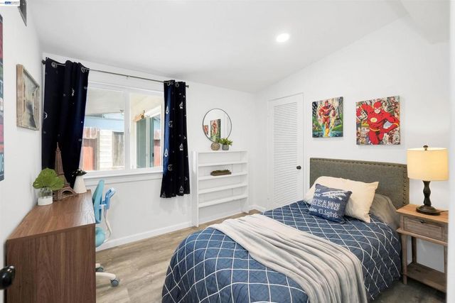 1727 Southgate St, Hayward, CA 94545