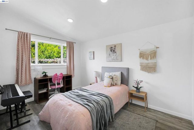 1727 Southgate St, Hayward, CA 94545