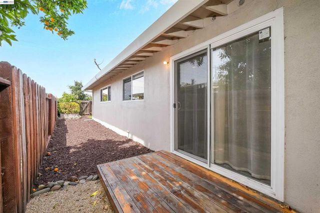 1727 Southgate St, Hayward, CA 94545