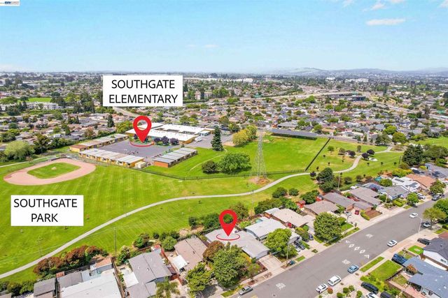 1727 Southgate St, Hayward, CA 94545