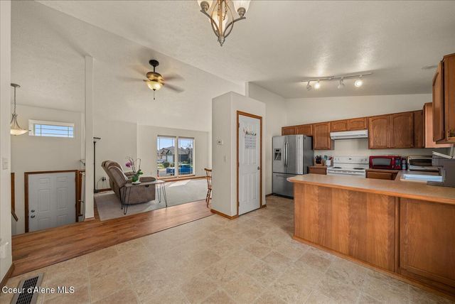 1104 S Antelope Ave, Spokane, WA 99224