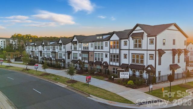 1820 Alexander Village Main Drive, Charlotte, NC 28262
