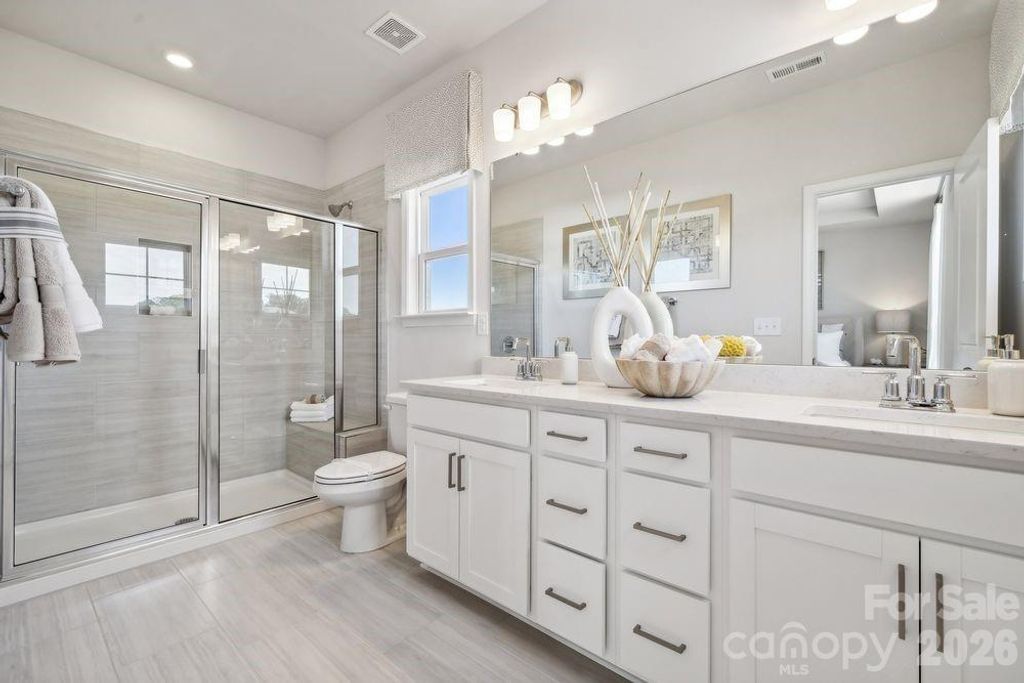 1820 Alexander Village Main Drive, Charlotte, NC 28262