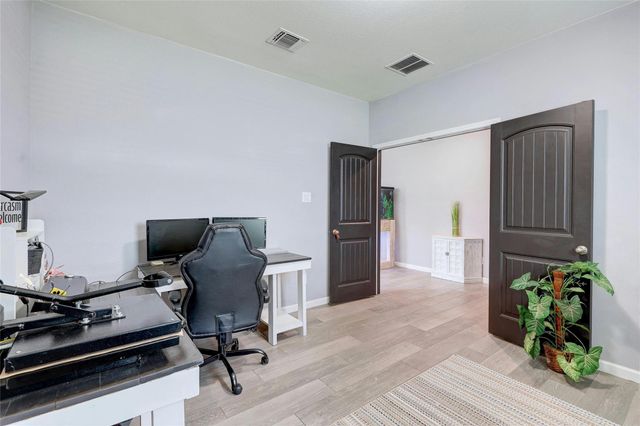 31451 Kingsway RD, Georgetown, TX 78628