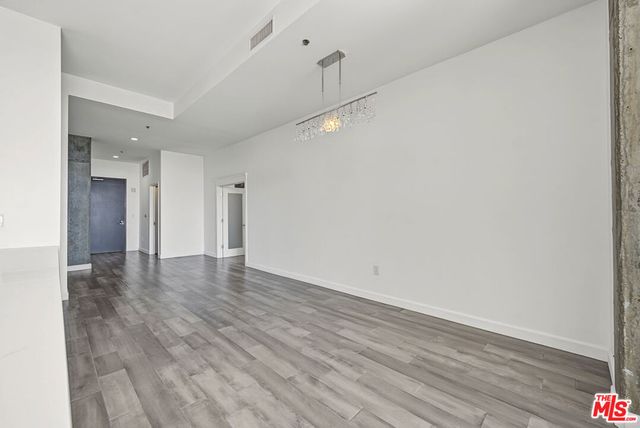 1111 S GRAND Avenue PH6, Los Angeles, CA 90015