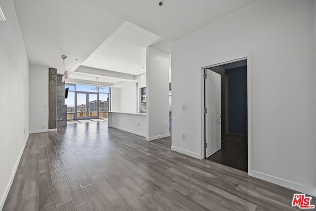 1111 S GRAND Avenue PH6, Los Angeles, CA 90015