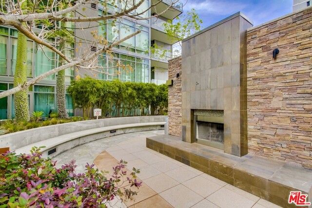 1111 S GRAND Avenue PH6, Los Angeles, CA 90015