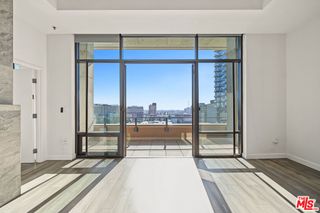 1111 S GRAND Avenue PH6, Los Angeles, CA 90015