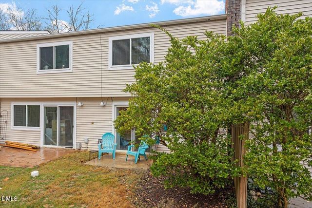 220 Elizabeth Street Apt E5, Chapel Hill, NC 27514