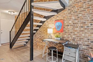 220 Elizabeth Street Apt E5, Chapel Hill, NC 27514