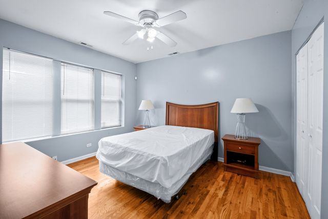 1303 E 71st Place 1N, Chicago, IL 60619