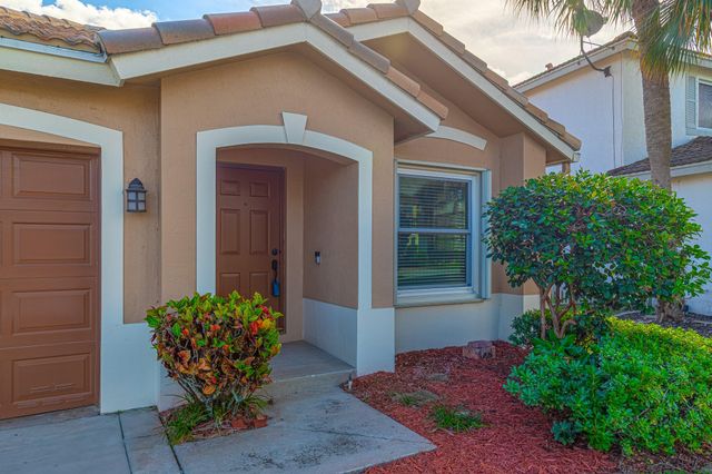 1825 Magliano Dr, Boynton Beach, FL 33436