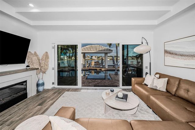 16353 REDINGTON DRIVE, Redington Beach, FL 33708