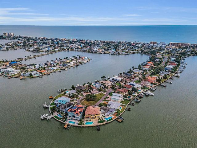 16353 REDINGTON DRIVE, Redington Beach, FL 33708